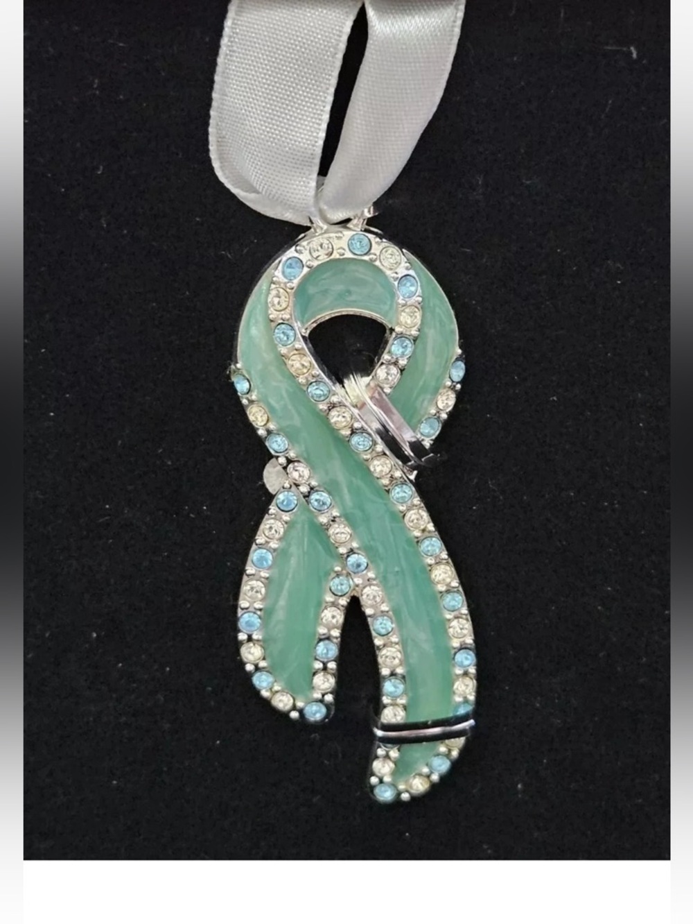 2005 HARVEY LEWIS Swarovski CRYSTALLIZED AM Red Cross Ornament, New/ no coverbox - Picture 3 of 5